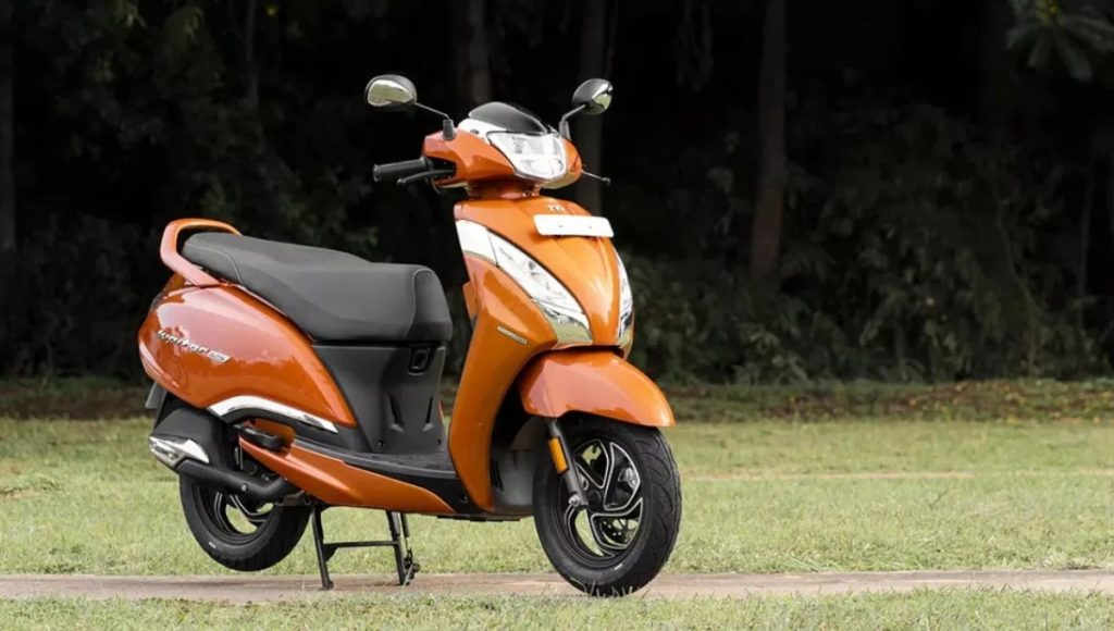 TVS Jupiter 125: दमदार फीचर्ससह आकर्षक स्कूटर, जाणून घ्या किंमत आणि परफॉर्मन्स