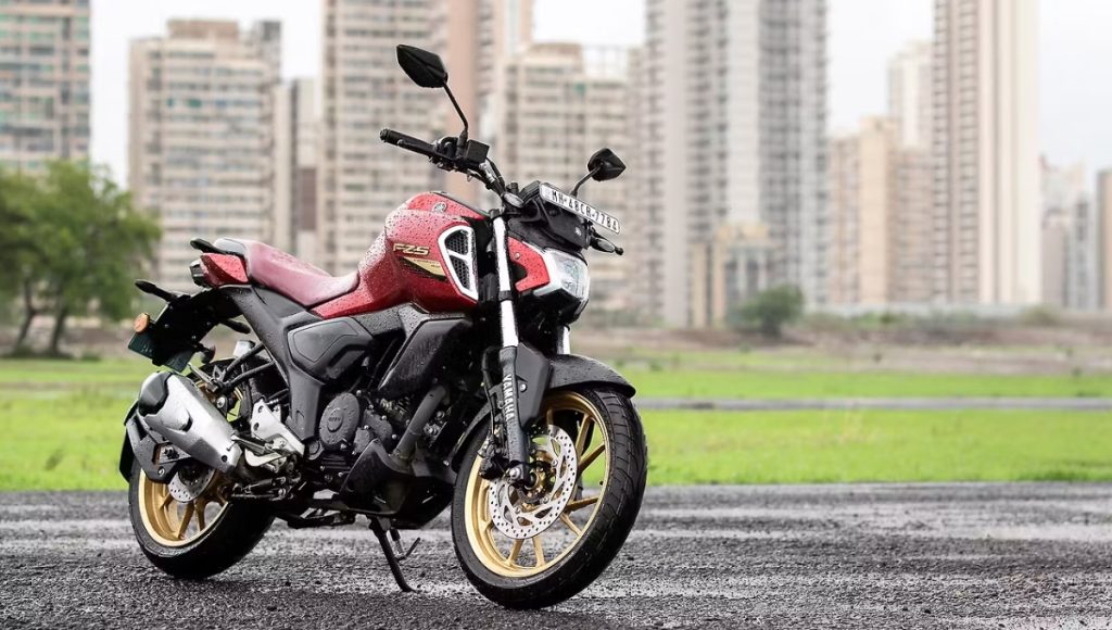 149cc Yamaha FZ FI: शानदार फीचर्स और बजट फ्रेंडली प्राइस के साथ युवाओं की पसंदीदा बाइक