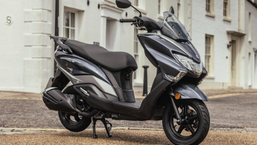 Suzuki Burgman Street 125: दमदार फीचर्स और ₹1.14 लाख कीमत में लग्जरी राइड