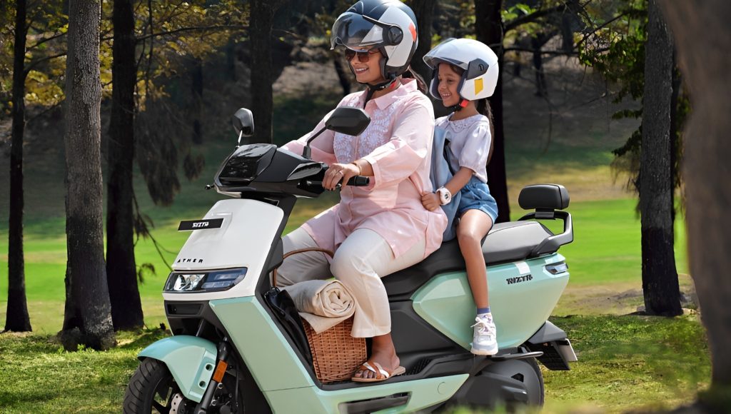 Ather Rizta: 4.3 kW पावर, 80 किमी/घंटा स्पीड और सिर्फ ₹1.25 लाख में इलेक्ट्रिक स्कूटर का नया स्टार