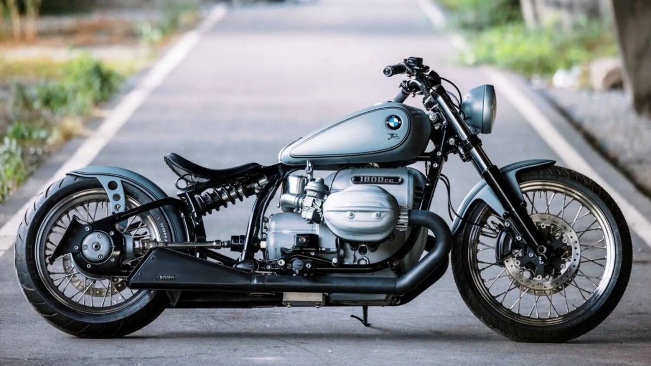 BMW R 18