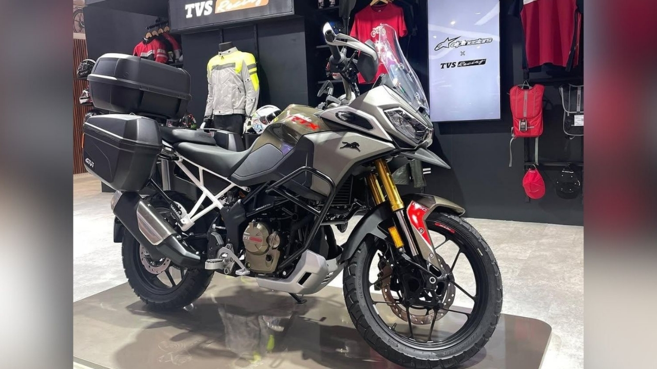 TVS Apache RTX 300