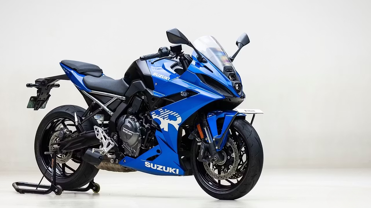 Suzuki GSX-8R EVO
