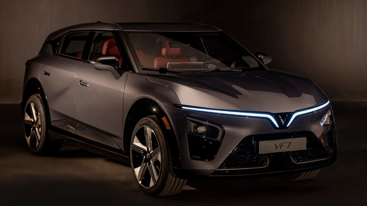 VinFast VF7 Electric